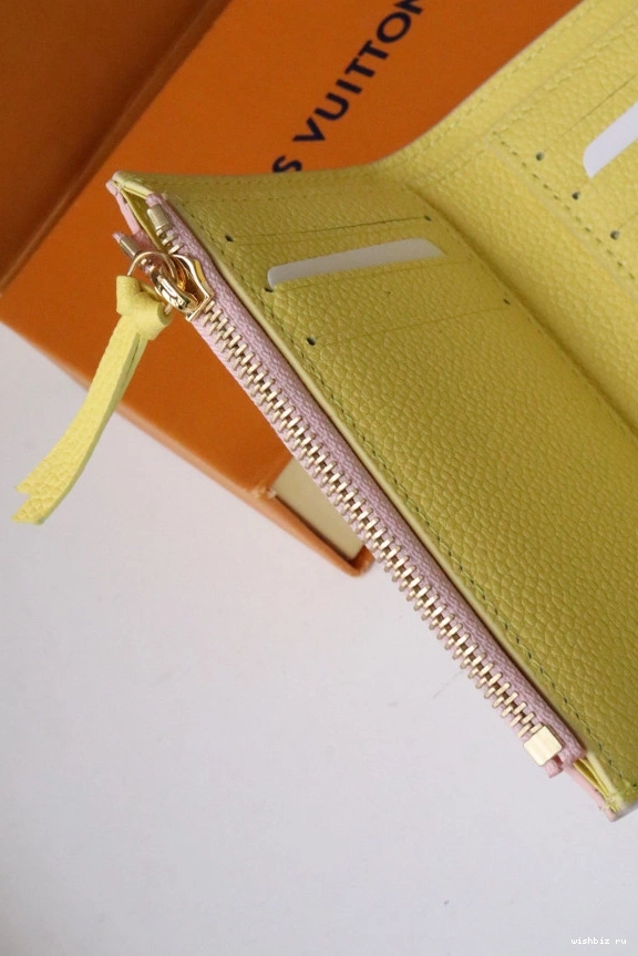 WIS VICTORINE Vuitton Louis Wallet 0819